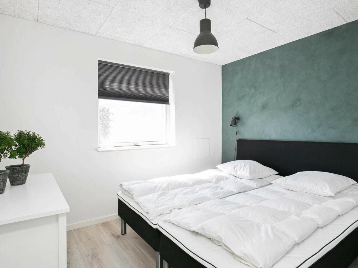 14 Person Holiday Home In V Ggerl Se Bøtø By Eksteriør bilde